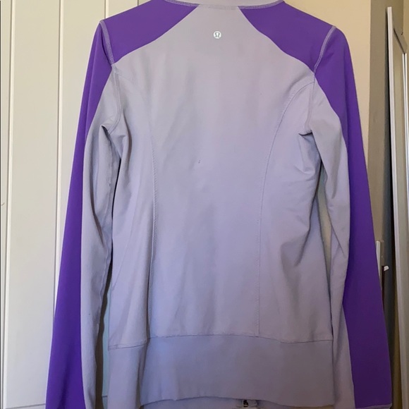 lululemon jacket - Picture 3 of 3